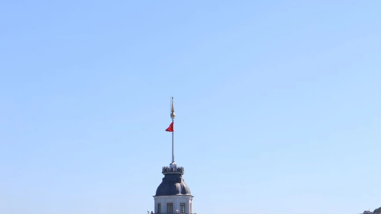 关于天美麻花星空免费看剧官方版的应用解析与使用场景